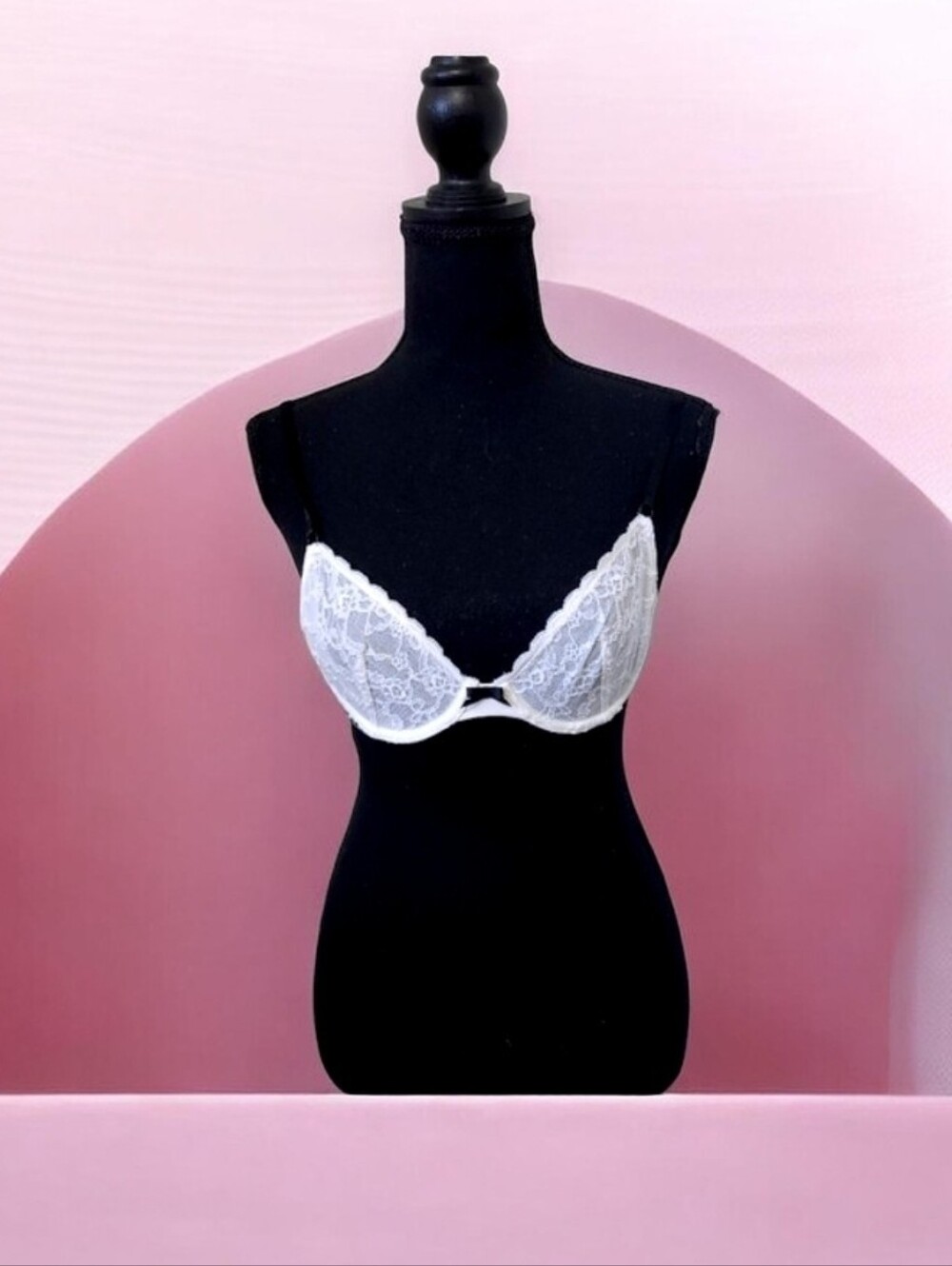 Victoria's Secret White Lace Unlined Demi Bra 32C